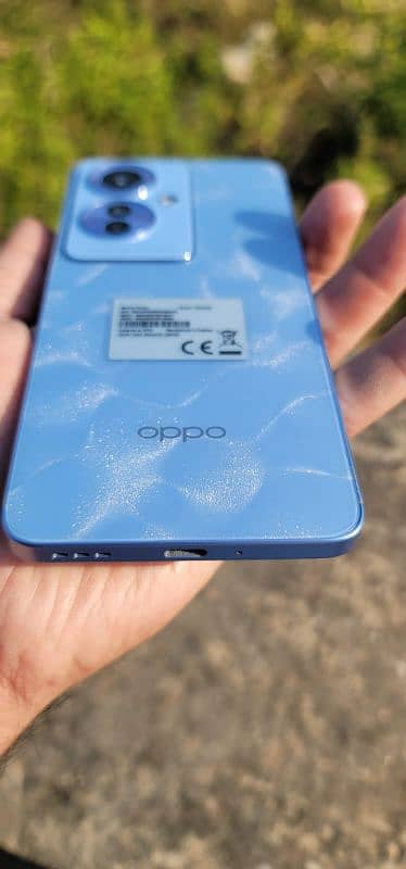 I am selling my oppo Reno 11f. 5