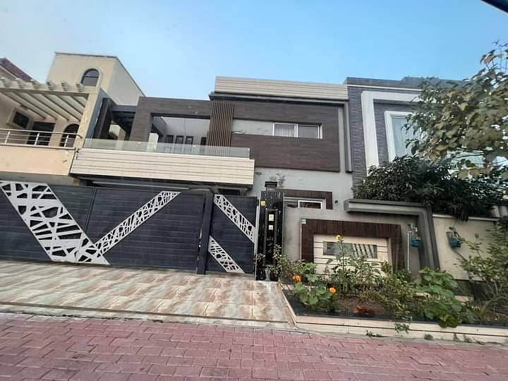 10 Marla Upper Portion Furnished For Rent In Bahria Town Lahore 0