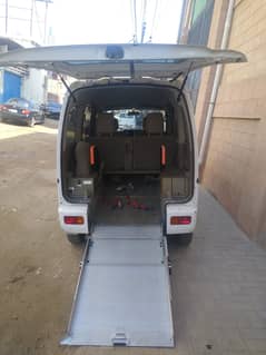 Daihatsu Hijet 2013 for disable person