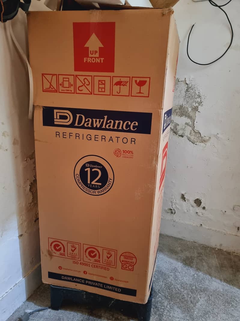 Brand new DAWLANCE FRIDGE 6