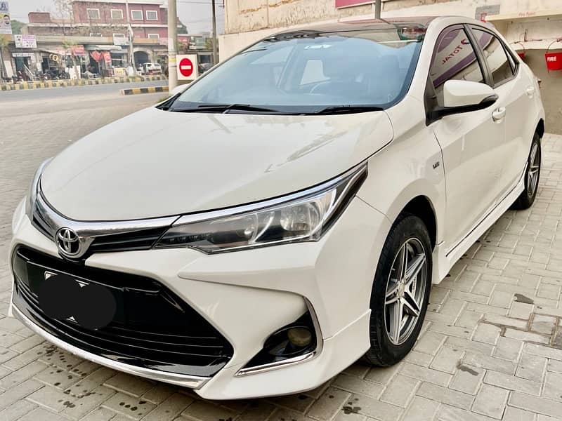 Toyota Corolla XLI Automatic 2019 1