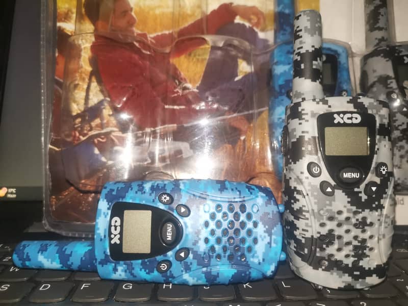 xcd active walkie talkie 3