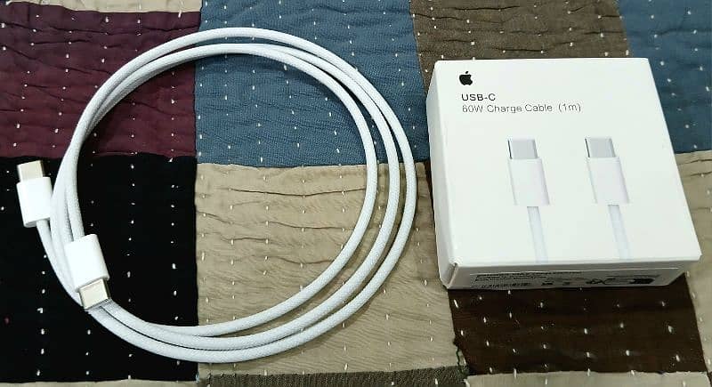 Apple USB-C 60W Charging Cable (1m) 4