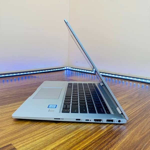 HP Elitebook 1030 G2 Core i7 7th Gen 5