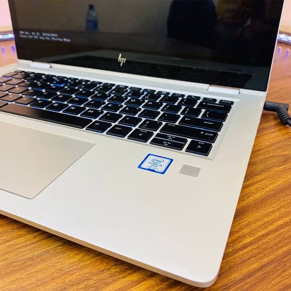 HP Elitebook 1030 G2 Core i7 7th Gen 9