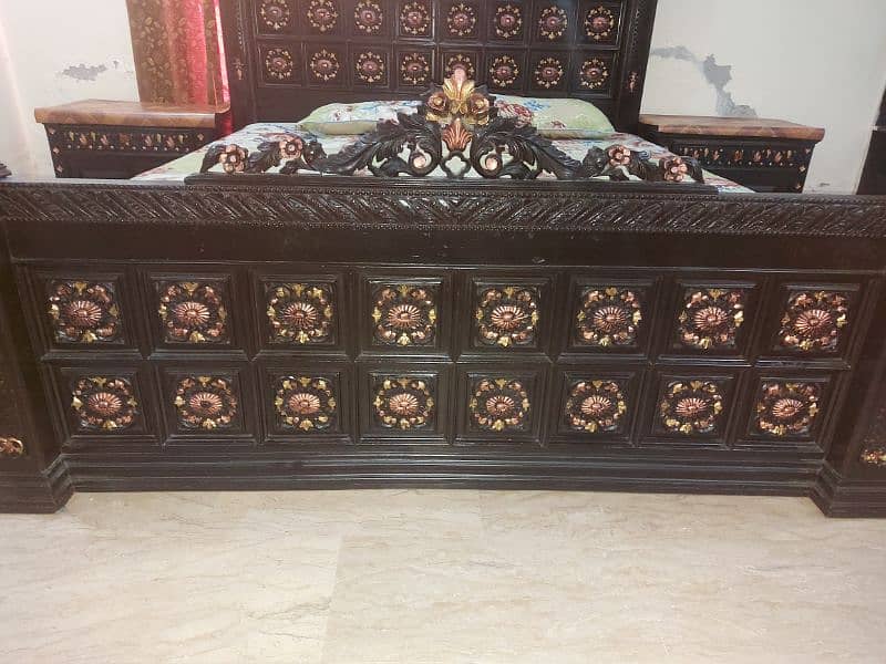 haveli style bed talli wood  ka hai without mattress full set 1