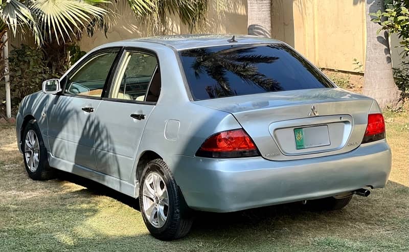 Mitsubishi Lancer GLX 1300 Automatic, 2004 model, Lahore registered. 12