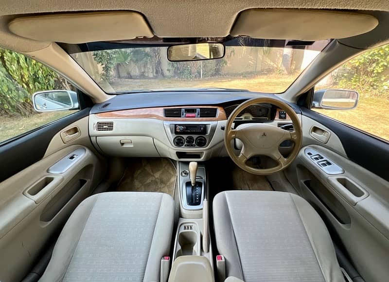 Mitsubishi Lancer GLX 1300 Automatic, 2004 model, Lahore registered. 16