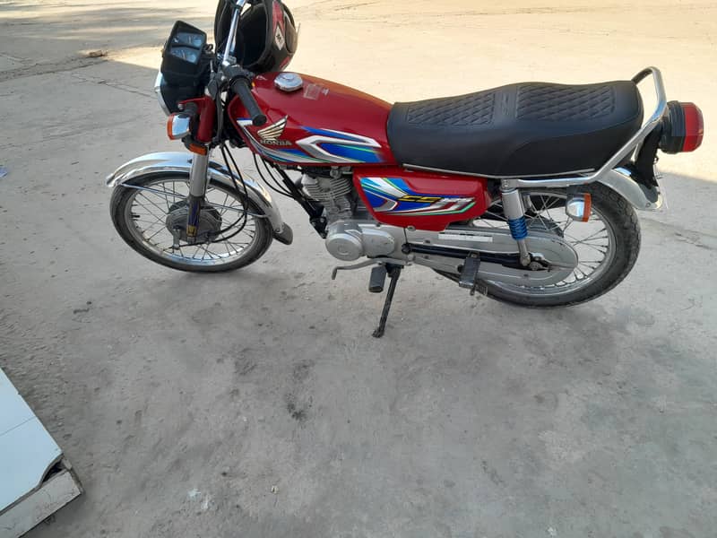 Honda CG 125 2021/2022 3