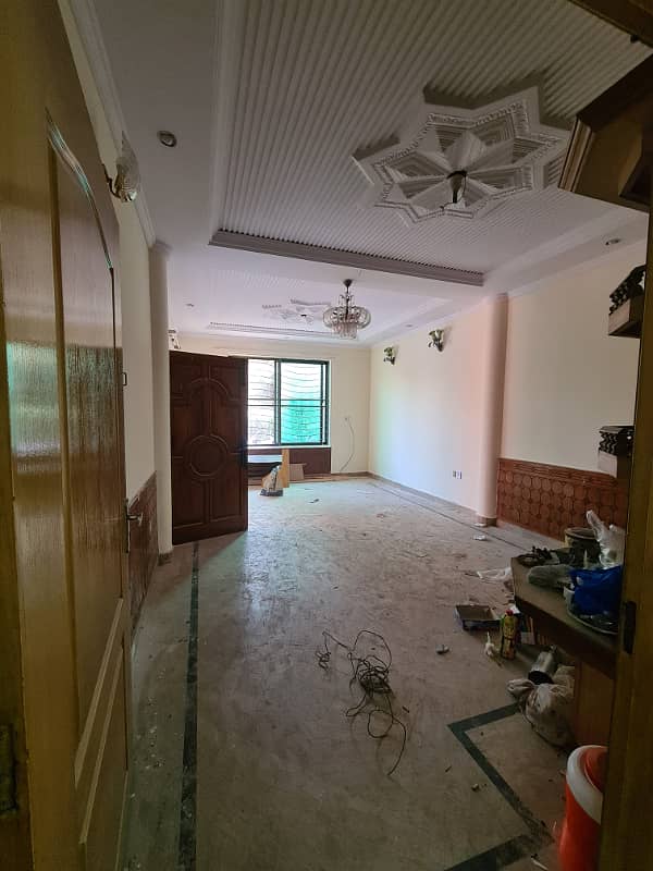 10MARLA MARBLE FLOORING LOWER PORTION FOR RENT IN ALLAMA IQBAL TOWN 2