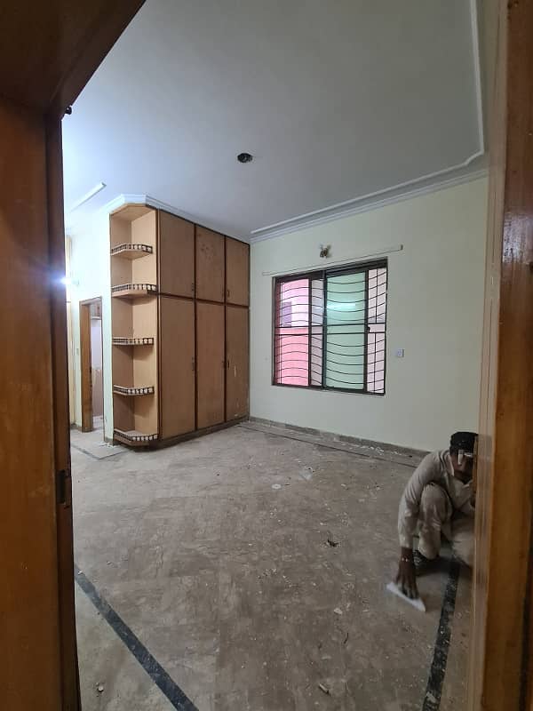 10MARLA MARBLE FLOORING LOWER PORTION FOR RENT IN ALLAMA IQBAL TOWN 7