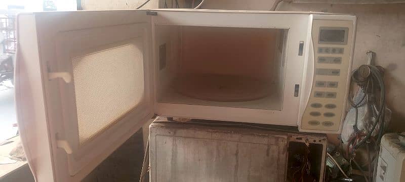 pel microwave oven with grill function 1