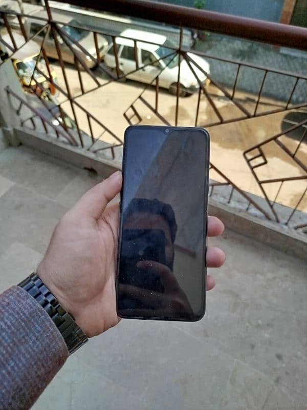 Realme C35 4/128 0