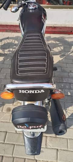 honda 125 2023 model urgent sale