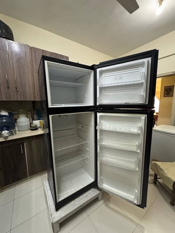 pel fridge invertron curved glass 18 cubic feet 4