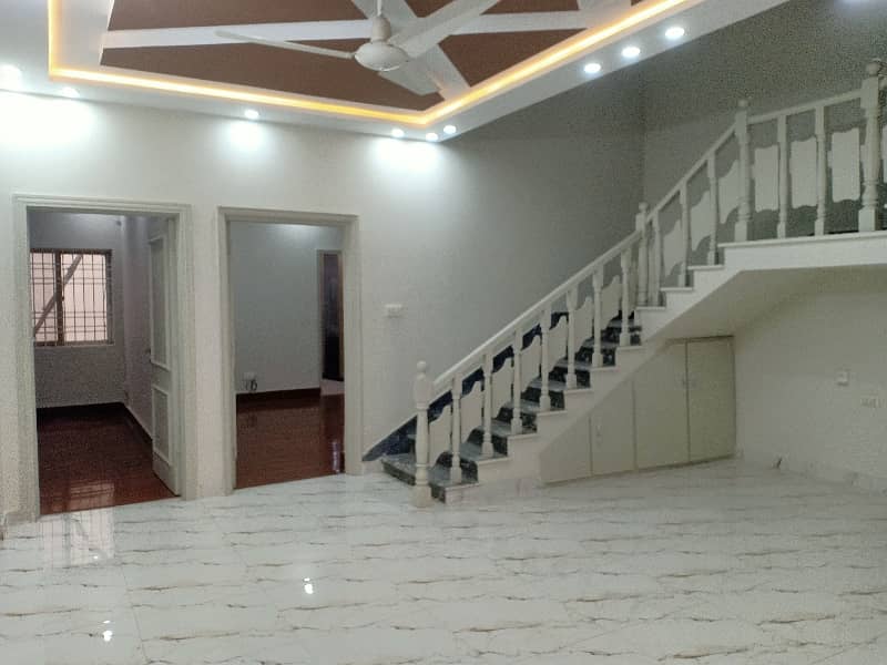 10 Marla House For Sale In 40 Kothiyan Society Satyana Road Faisalabad 7