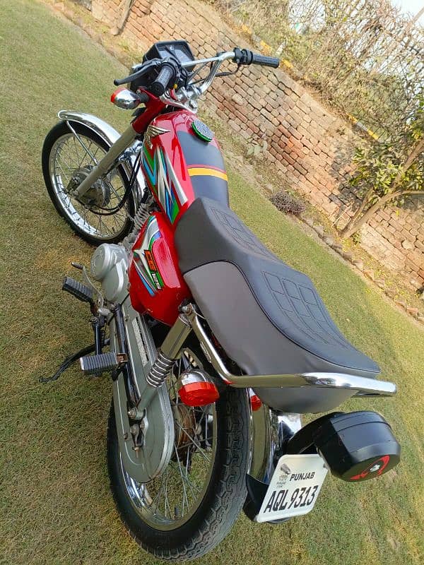 honda 125 Model 2023 New condition 1