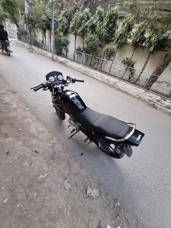 ybr 125 all ok lush condition 2020 model punjqb number 3