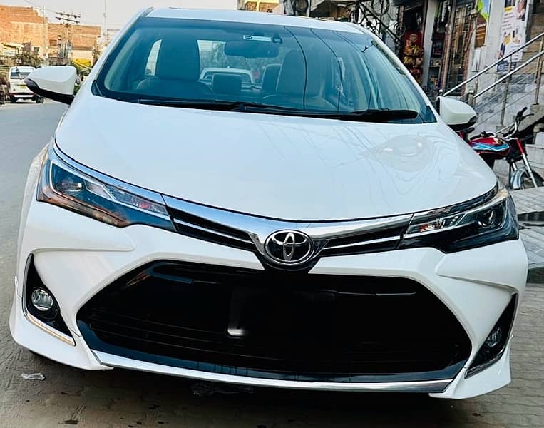 Toyota Altis Grande 2022 0