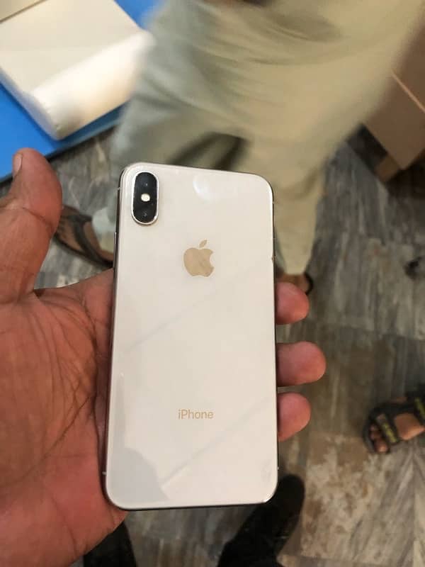 iPhone X 1