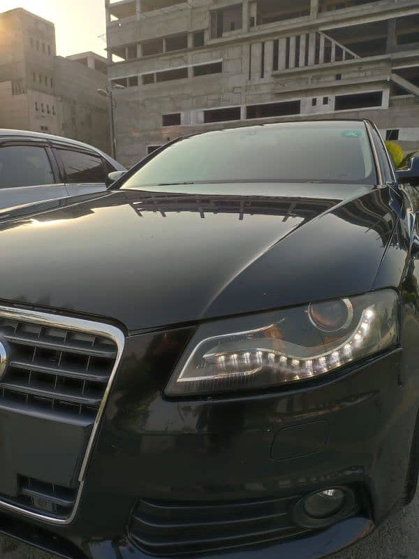 Audi A4 2010 Full option 1