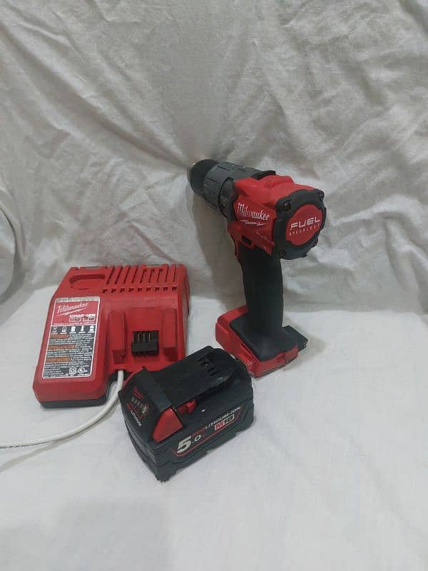 Milwaukee M18 1/2 Hammer drill set 2