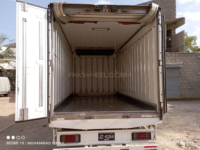 Isuzu NKR 14 FIT With AC container 19