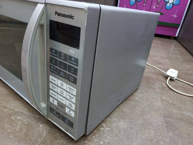 Panasonic Microwave oven 27Ltr 7