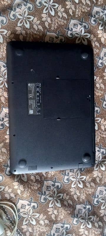 Asus Model L402Y 5