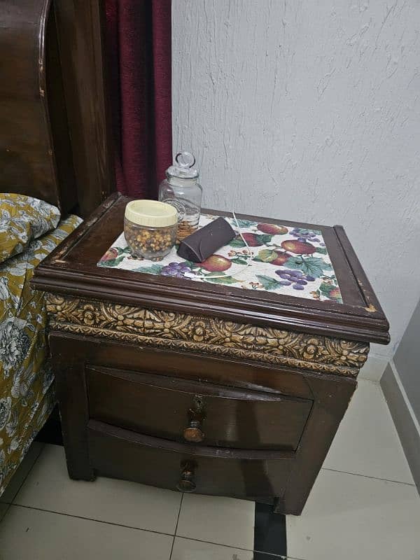 Premium Condition Bed for Sale 8