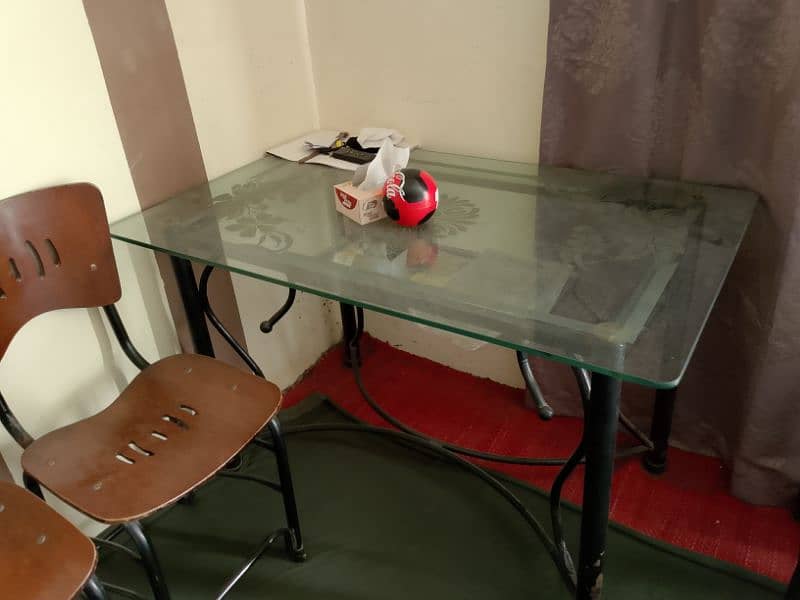 used dining table  10/8 condition it's very low price 0