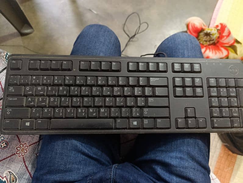 Dell original keyboard n mouse,s 0