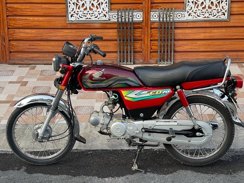 Honda CD 70 2023 model 4