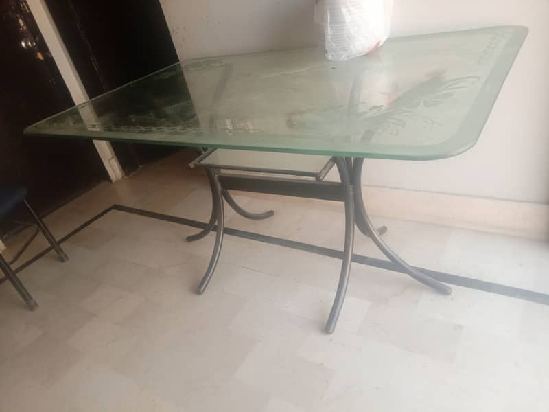 Iron Dinning Table 0