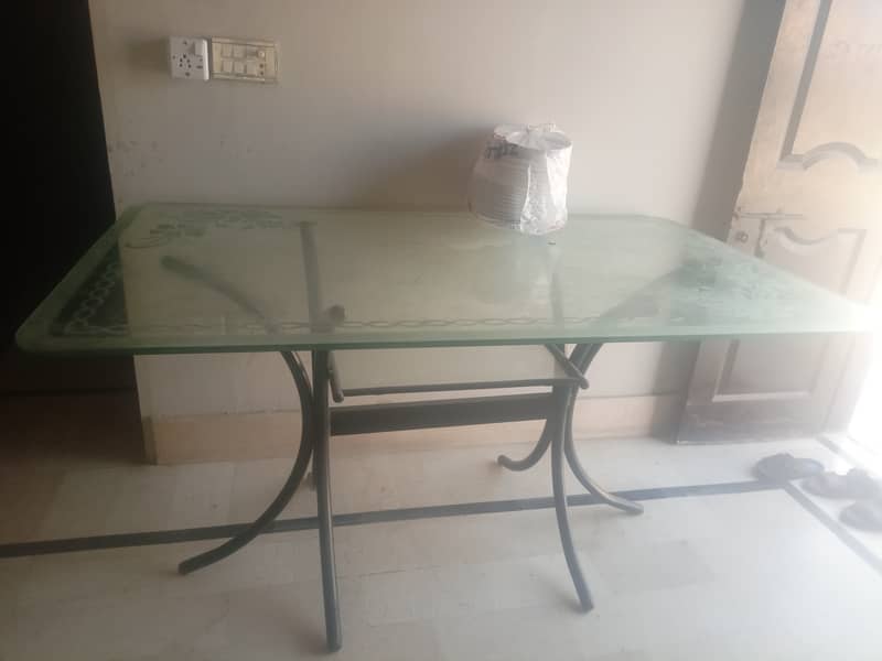 Iron Dinning Table 1