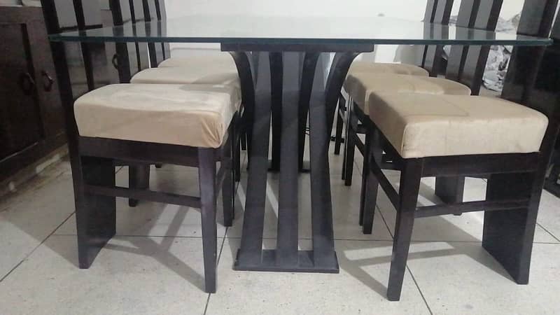 Dining table and chairs set for sale 1