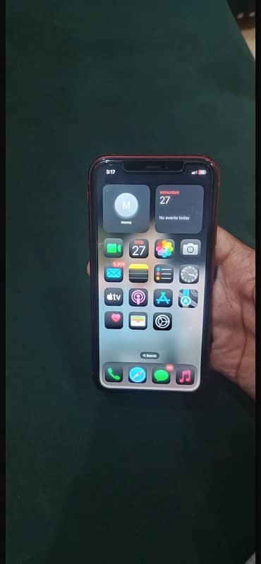 iphone xR Red 5