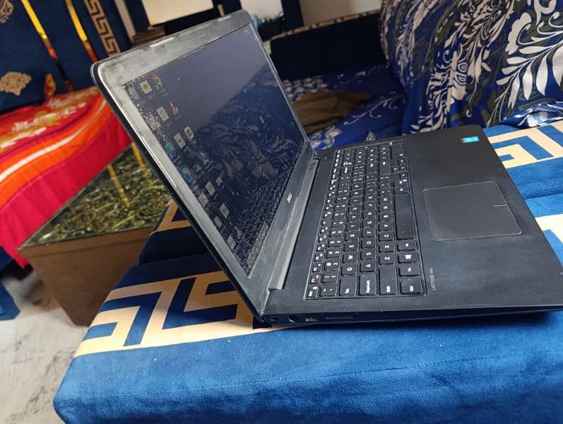 Dell latitude 3550 Core i5 1