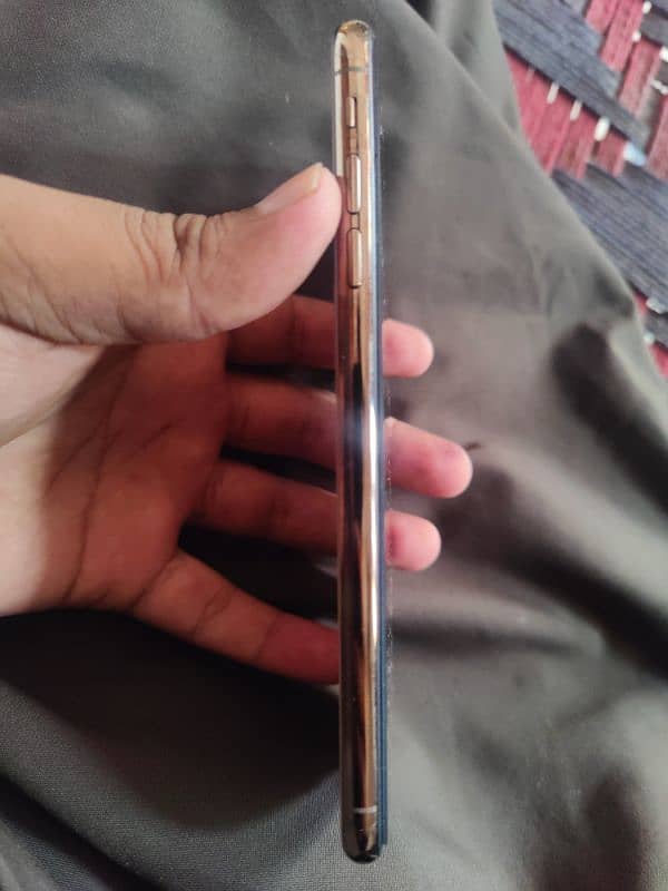 Iphone XS Max 256GB Non PTA 2