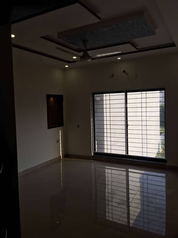 10 Marla Upper Portion Available For Rent In Talha Block Bahria Town Lahore 14