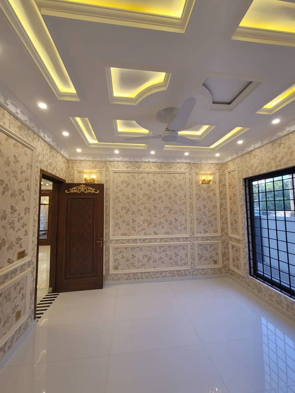 10 Marla Luxury House With Spanish Interior Available For Sale In Hussain Block Bahria Town Lahore 10