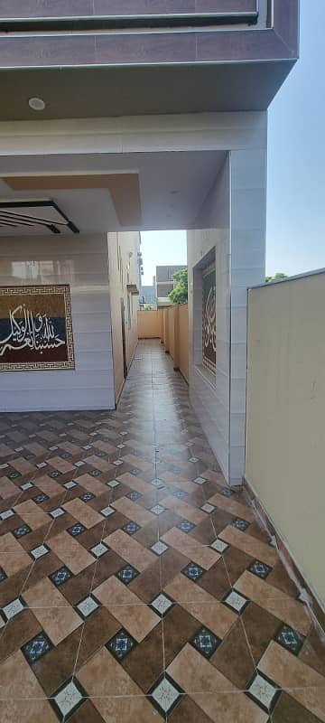 10 Marla Brand New House For Sale In H Block Al Jalil Garden 29