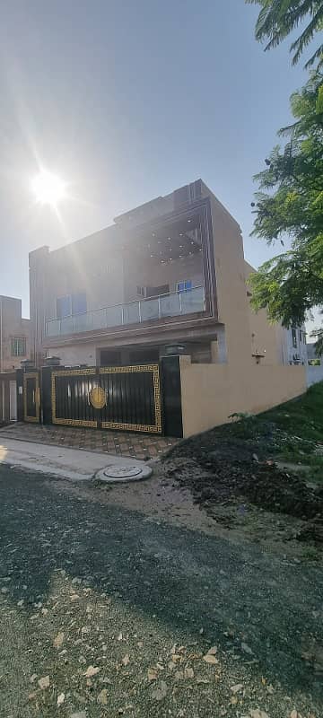 10 Marla Brand New House For Sale In H Block Al Jalil Garden 34