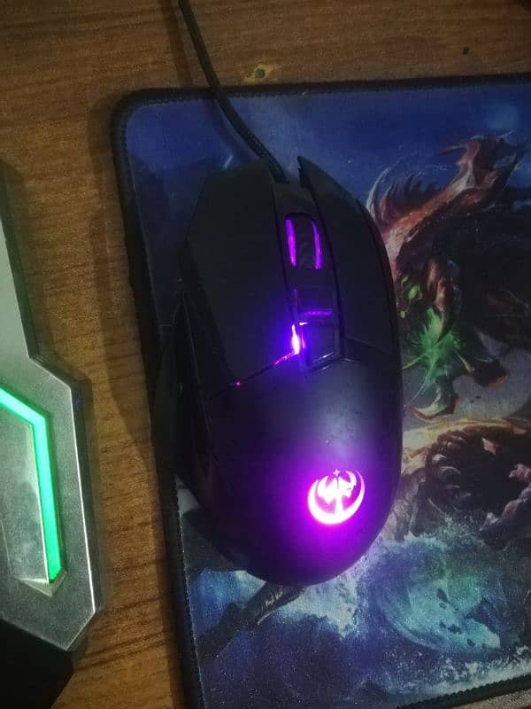 gaming mouse 1