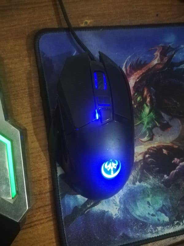 gaming mouse 2