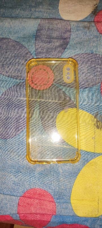 IPHONE X 2 JELLY COVER full new hi hen 1 month use kare Hain 1