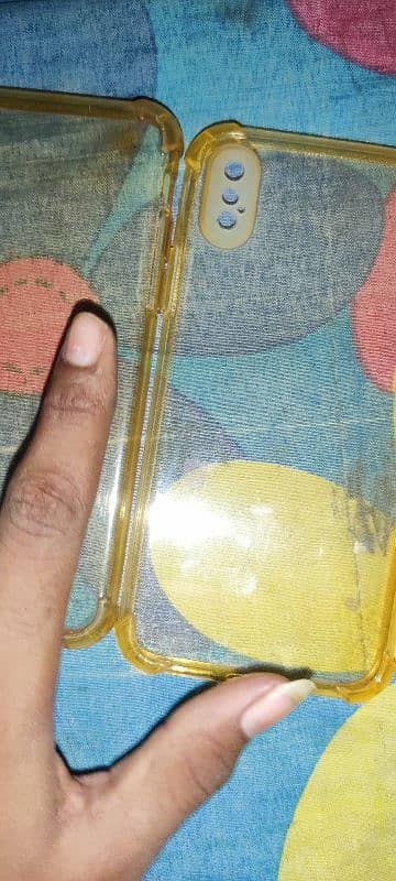 IPHONE X 2 JELLY COVER full new hi hen 1 month use kare Hain 4