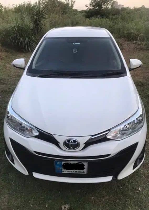 Toyota Yaris ATIV CVT-I 1