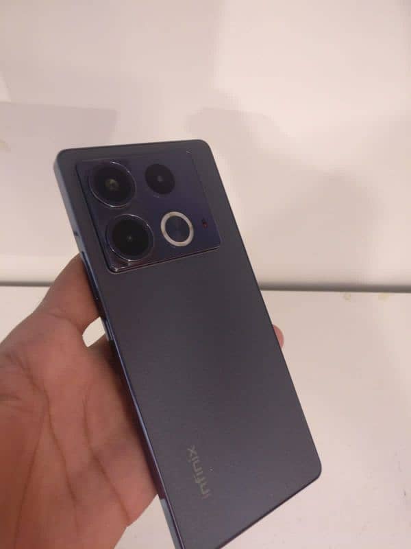 Infinix Note 40 1