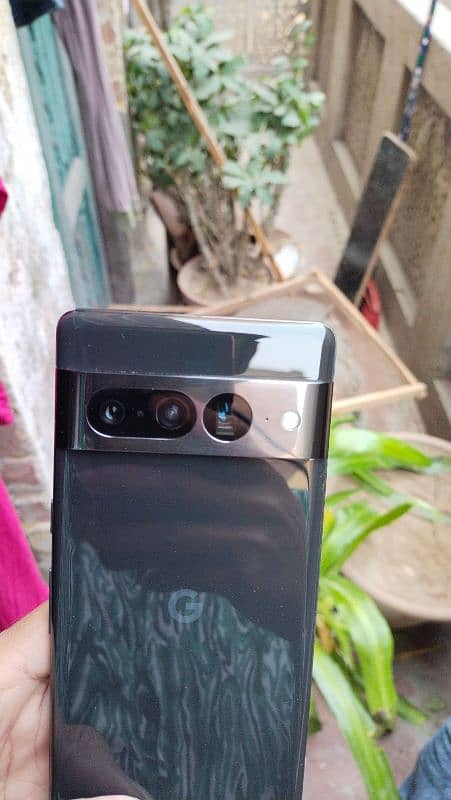 7Pro Google pixel 10%10 condition all jenion condition osam camra hai 0